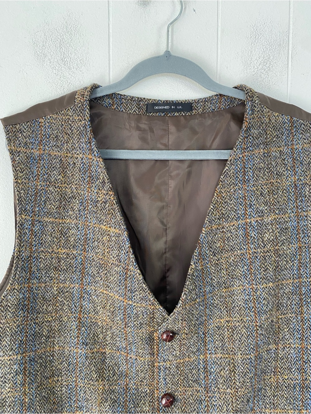 Walker and Hawkes Men's Harris Tweed Dalson Waistcoat In Clinton Brown Size 48” - Picture 4 of 14